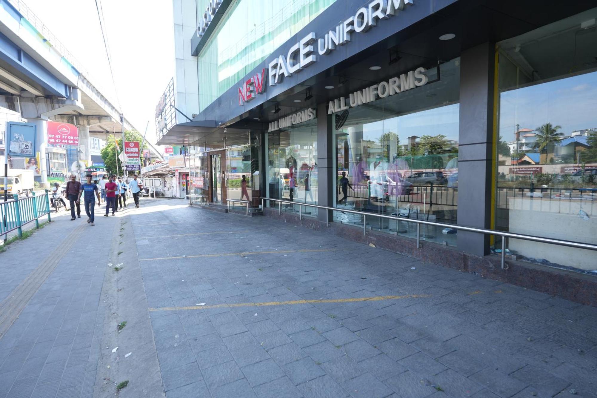 Amsher Suit Lulu Mall Road Hotel Kochi Екстериор снимка
