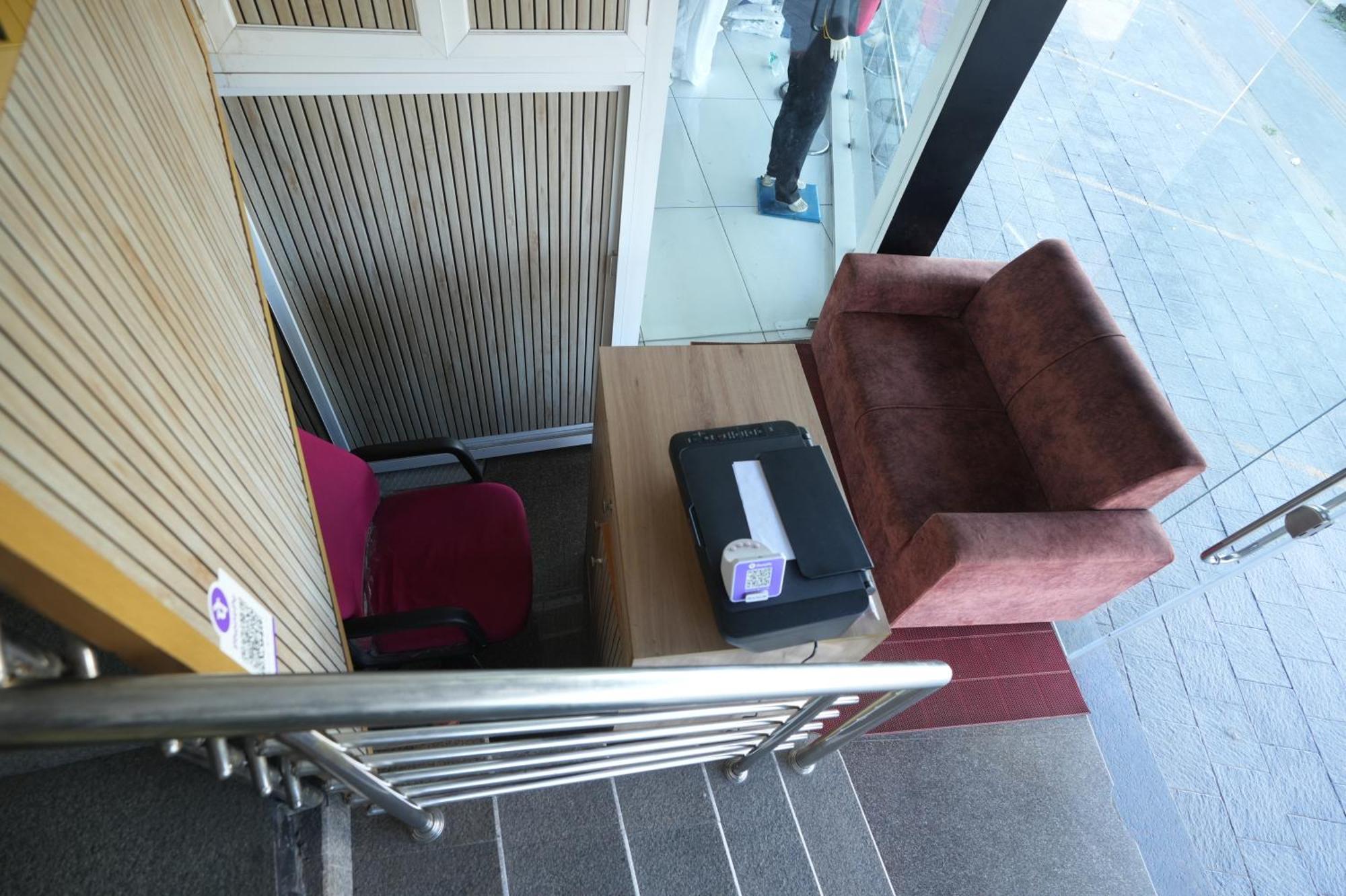 Amsher Suit Lulu Mall Road Hotel Kochi Екстериор снимка